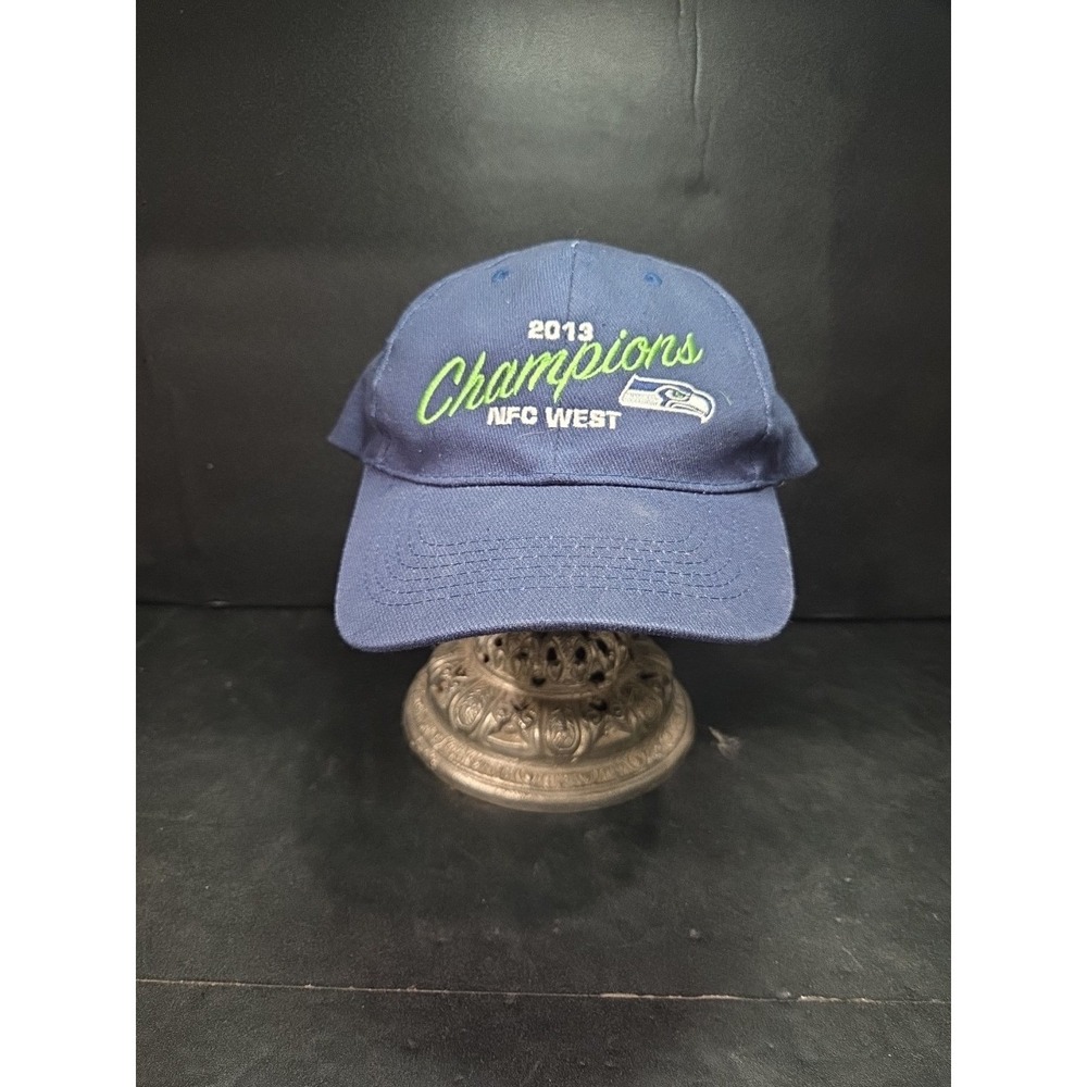 Seattle Seahawks 2013 NFC West Champions Hat, Navy Blue Team Apparel, Adjustable